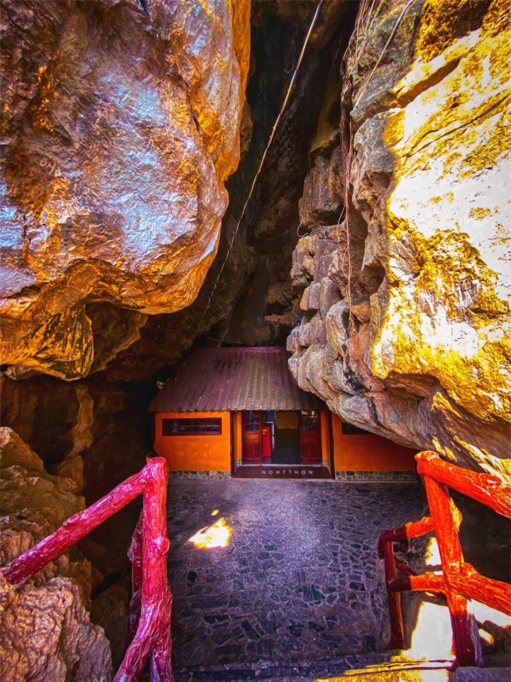 Khám phá vẻ huyền bí của hang động tương truyền là nơi Thạch Sanh cứu công chúa - 9