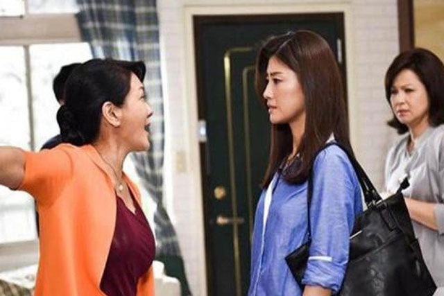 Tôi sửng sốt khi biết lý do mẹ chồng đuổi chồng tôi ra khỏi nhà