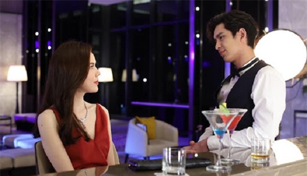 Hỏi về lý do một mực chung thủy với người vợ 'tầm thường', câu trả lời vỏn vẹn 3 chữ của người chồng khiến cô nàng sắc sảo phải 'tái mét' Hỏi về lý do một mực chung thủy với người vợ 'tầm thường', câu trả lời vỏn vẹn 3 chữ của người chồng khiến cô nàng sắc sảo phải 'tái mét'