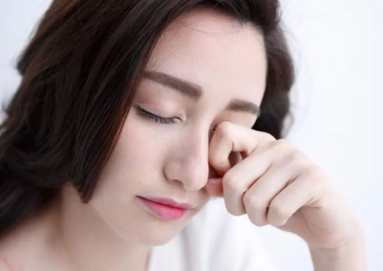 Biết điều này bạn sẽ dừng dụi mắt ngay hôm nay