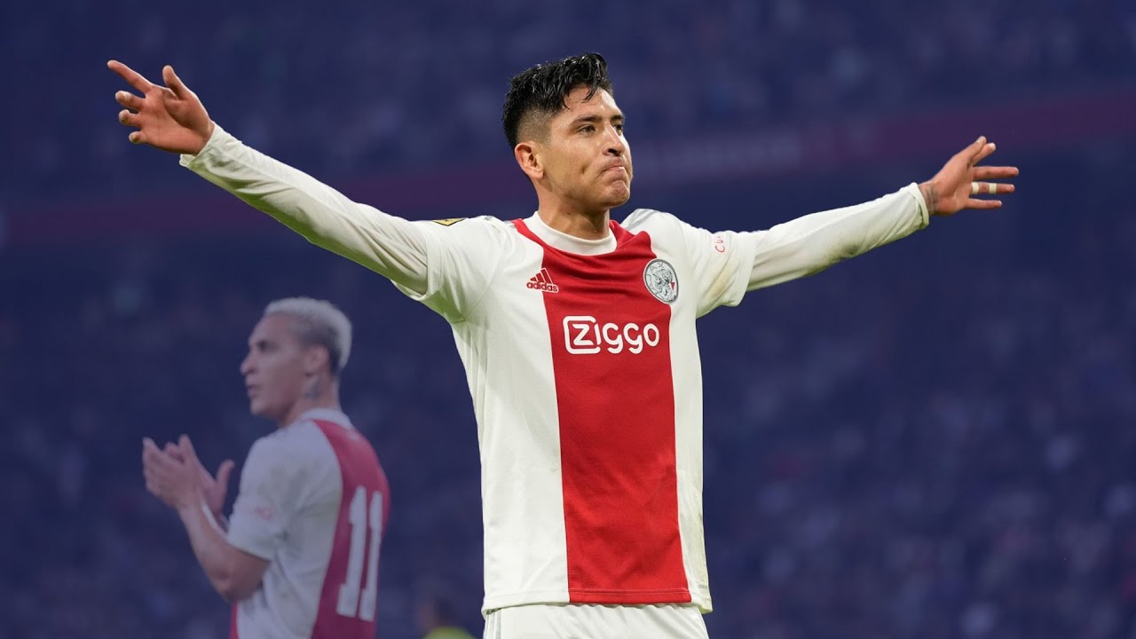 Thay thế Kante, Chelsea phá két ký 'siêu máy quét' về phò tá Tuchel