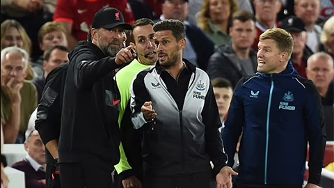 Tranh cãi Liverpool ghi bàn phút 90+8 dù chỉ có 5 phút bù giờ