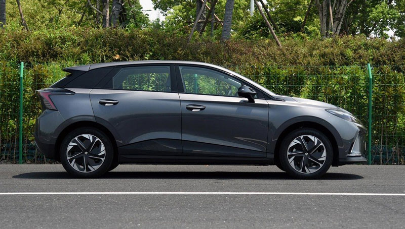 Mẫu hatchback lai SUV điện “gây sốt” với 10.000 đơn hàng chỉ sau 1 giờ