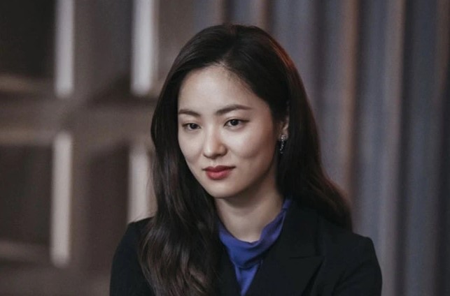 Đến thăm mẹ chồng cũ, nhìn bát cơm bà đang ăn dở mà tôi nghẹn ngào