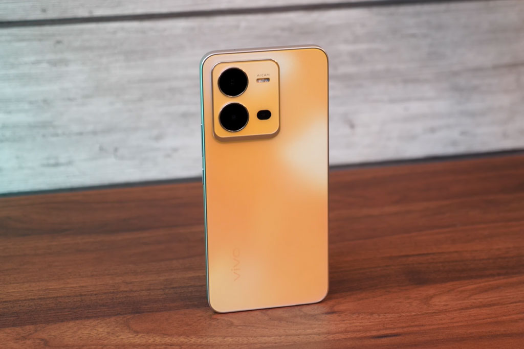 Smartphone chống nước, RAM 8 GB, sạc 44W, giá hơn 7 triệu đồng