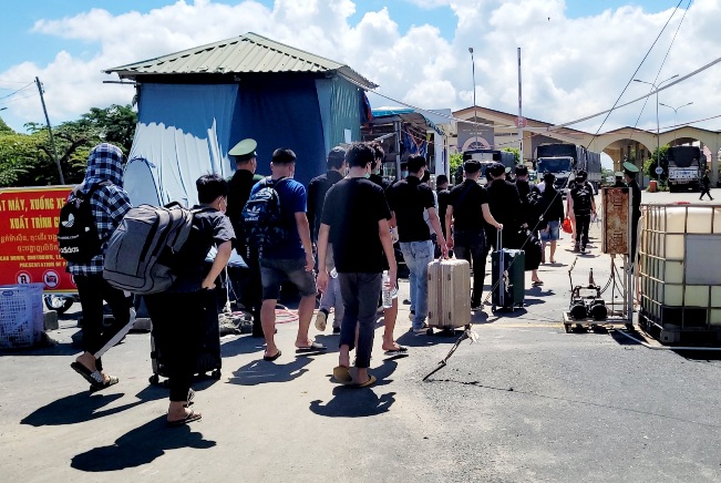 Vụ 42 lao động "tháo chạy" về Việt Nam: Tiếp nhận 11 nạn nhân tại Casino Rich World 