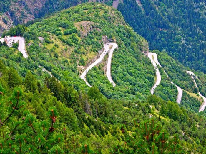 Top 10 cung đường đáng sợ nhất thế giới