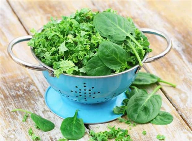 5 loại rau xanh tốt nhất để giảm mỡ bụng và chống lão hóa - Ảnh 1.