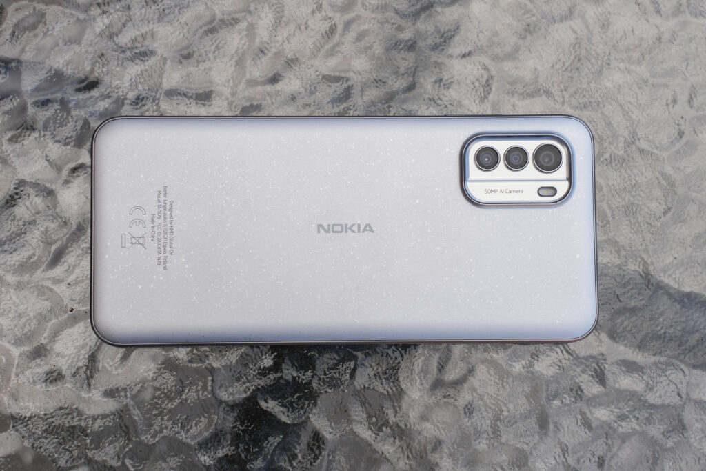 Ảnh chi tiết Nokia G60 5G: Chống nước, RAM 6 GB, màn hình 120Hz, giá 7,48 triệu đồng