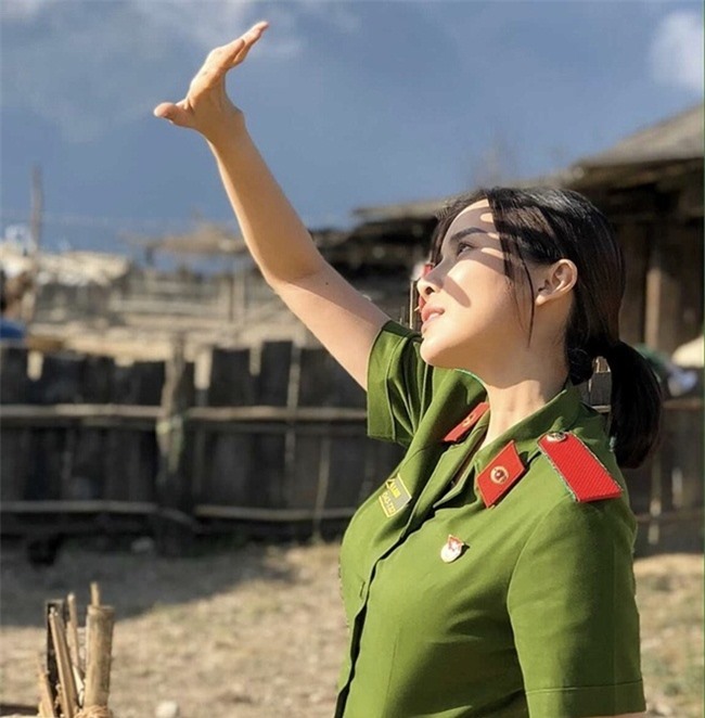 Điểm danh những nữ cảnh sát xinh đẹp của màn ảnh Việt: Hoa Thuý huyền thoại, Cao Thái Hà đầy khí chất