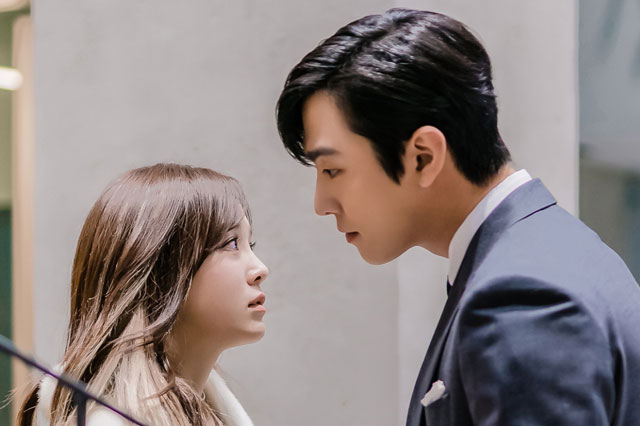 Chồng cho nhiều tiền nhưng "né" chuyện giường chiếu, tôi khóc lóc mách mẹ ruột thì nhận về xô nước lạnh