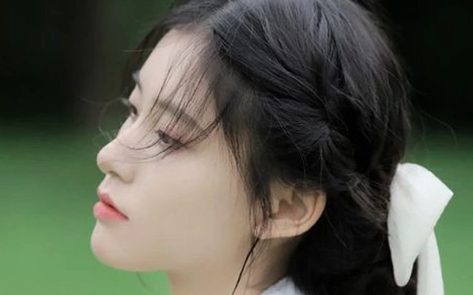 Thấy cháu ho quá nhiều, tôi lấy mật ong cho bé uống, nào ngờ nửa đêm cả nhà bị đánh thức bởi tiếng hét thất thanh của mẹ chồng