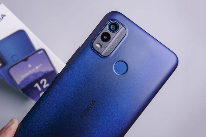 Smartphone Nokia chống nước, RAM 3 GB, pin ‘khủng’, giá hơn 3 triệu tại Việt Nam