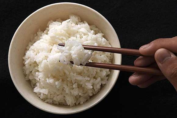 Không ăn cơm kiểu này bạn không bao giờ giảm được cân hay mỡ thừa