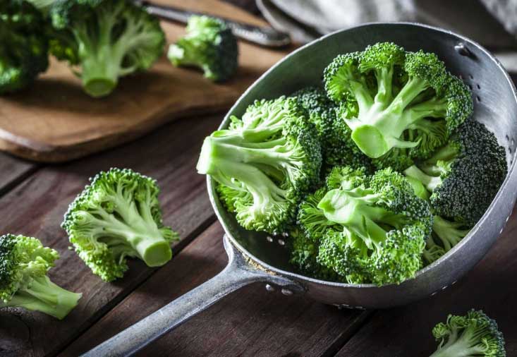 Top 10 thực phẩm giàu vitamin E, chị em muốn trẻ lâu, chống lão hóa nên ăn thường xuyên