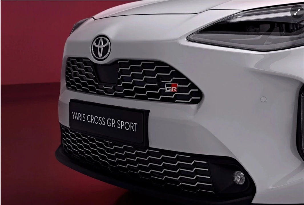 Toyota Yaris Cross GR Sport được phân phối chính thức, thiết kế cực ấn tượng 182451