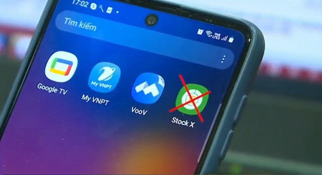 Rủi ro khi đầu tư chứng khoán qua app không chính thống