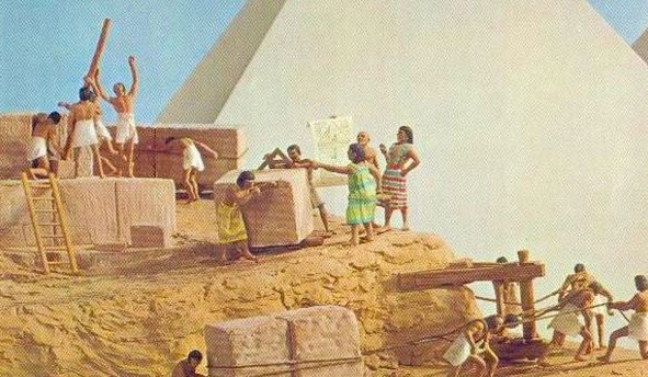 Làm cách nào người Ai Cập cổ di chuyển hàng tấn đá xây kim tự tháp?
