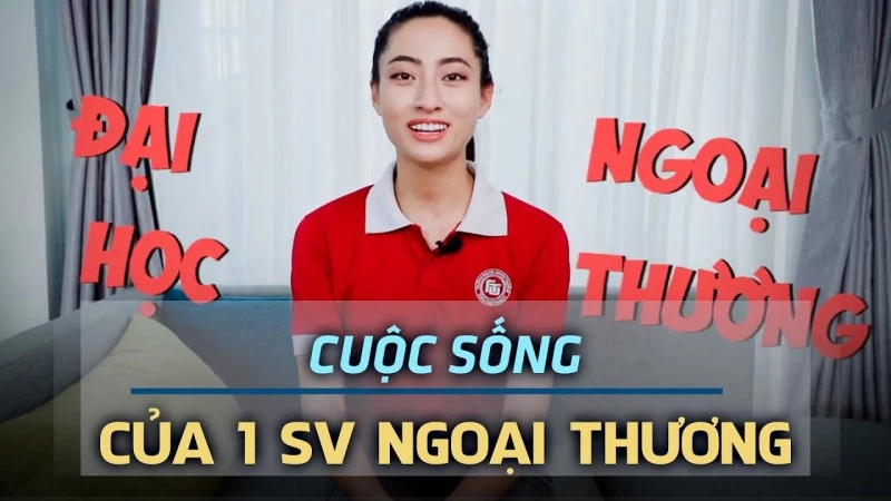 Là sinh viên của ngôi trường danh giá Đại học Ngoại Thương, những videos chia sẻ các tips về học tập của Lương Thùy Linh thu hút rất nhiều người xem là các bạn trẻ