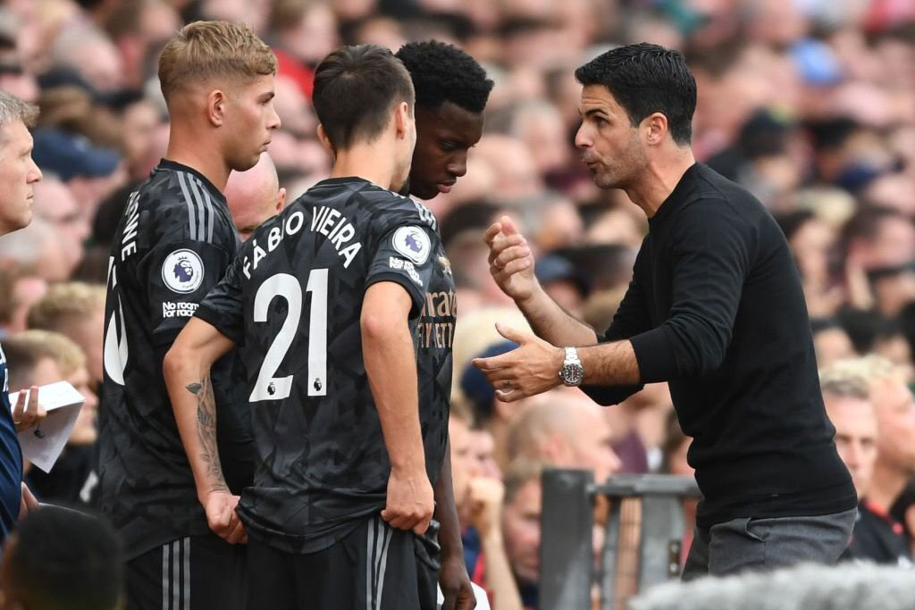 Thua thảm MU, Arsenal thẳng tay trục xuất 'linh hồn' của đội bóng