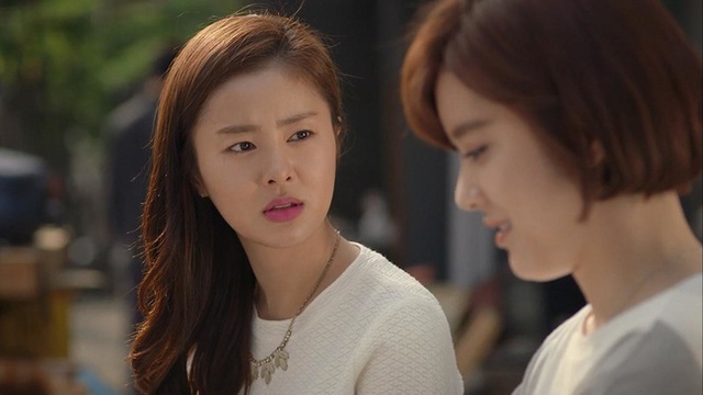 Cả tuần, em dâu chẳng chịu nấu ăn, tôi tức mình nên phần mâm cơm banh bét nào ngờ vợ chồng cô ấy hùa nhau vào nói khiến tôi sượng mặt