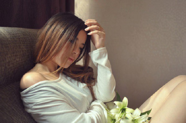 Vừa đăng ký kết hôn xong, người yêu đại gia bất ngờ tiết lộ bí mật khiến tôi điêu đứng