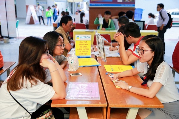 Doanh nghiệp "đau đầu" tìm nhân lực thực chiến về thương mại điện tử
