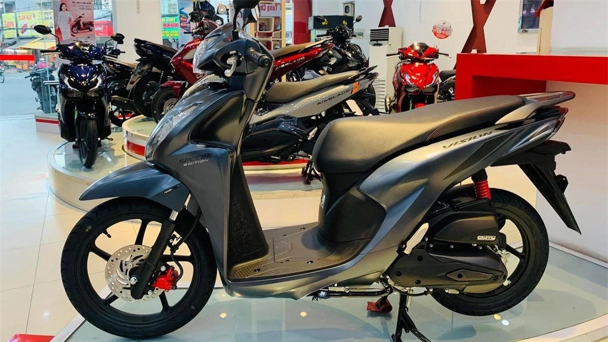 Giá Honda Vision tiếp tục 'lao dốc', chỉ còn từ 28 triệu đồng 182730