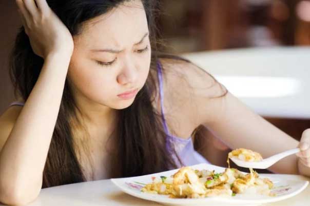 Đột nhiên thấy có những dấu hiệu lạ với cơ thể, bạn cần đi khám ngay