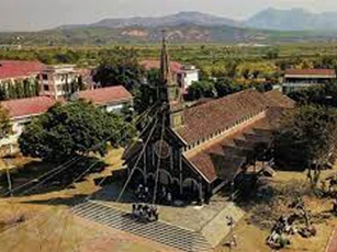 Chiêm ngưỡng kiệt tác công trình kiến trúc bằng gỗ hơn 100 tuổi