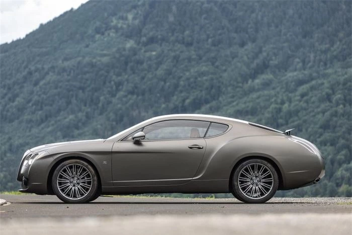  Bentley Continental GTZ sẽ có mặt tại buổi đấu giá của RM Sotheby's tại St. Moritz, Thụy Sĩ. Mức giá mong muốn của chiếc xe dao động từ 415.000 USD đến 600.000 USD. 