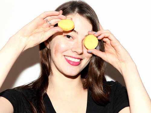 C&#xE1;ch ch&#x1EEF;a th&#xE2;m m&#x1EAF;t nhi&#x1EC1;u ng&#x1B0;&#x1EDD;i ch&#x1B0;a bi&#x1EBF;t