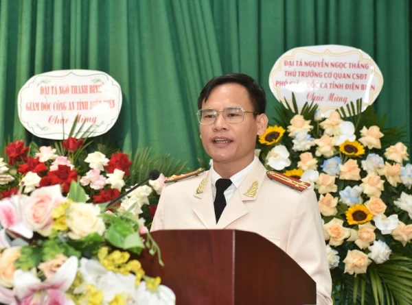 Thượng tá Nguyễn Văn Cường, Phó Cục trưởng C04 phát biểu nhận nhiệm vụ.