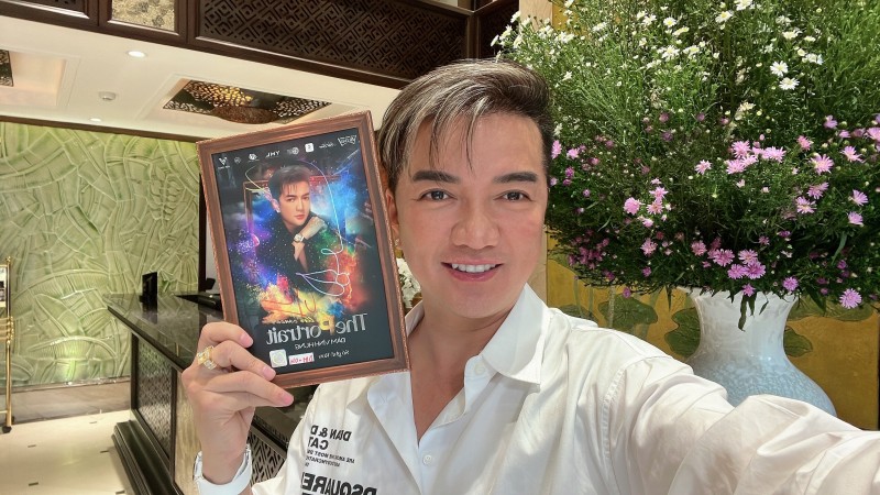 Đàm Vĩnh Hưng “chơi lớn”, đặt gia công vé từ nước ngoài để dành riêng cho khách VIP