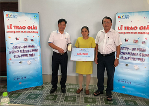 Truyền hình cáp Saigontourist (SCTV) trao quà cho khách hàng trúng thưởng