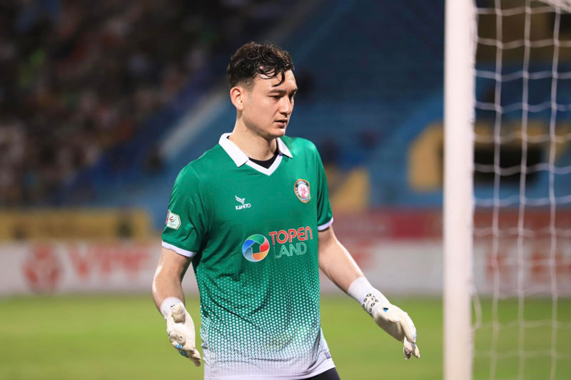 Văn Lâm tiết lộ lý do rời Nhật Bản để về đầu quân cho 'PSG Việt Nam'