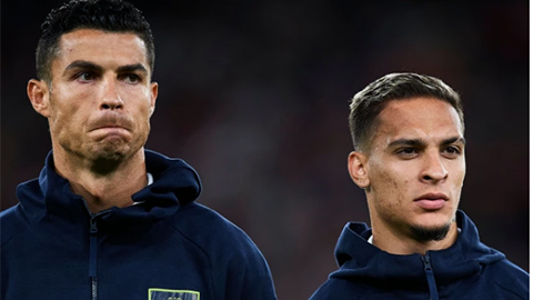 Antony tâng bốc Ronaldo lên mây