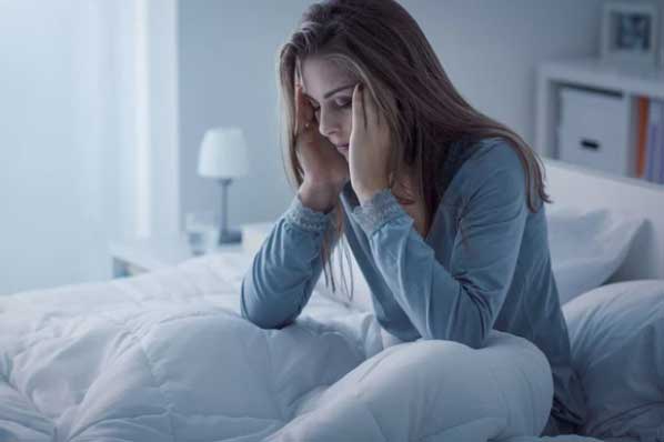 Sai lầm tai hại khi ăn uống đang âm thầm phá hủy giấc ngủ của bạn từng ngày