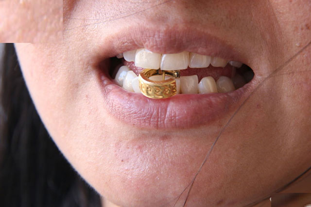 Vì sao người xưa luôn dùng răng để thử vàng? Lý do quá thông minh