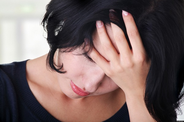 Mẹ tôi bật khóc không thành tiếng vì nghe thấy câu nói cay nghiệt của mẹ chồng