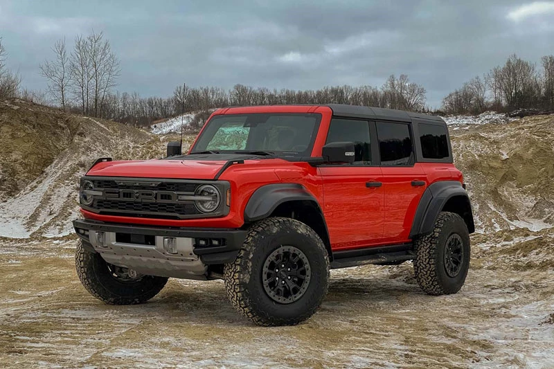 SUV địa hình được xếp hạng cao nhất: Ford Bronco Raptor 2022.