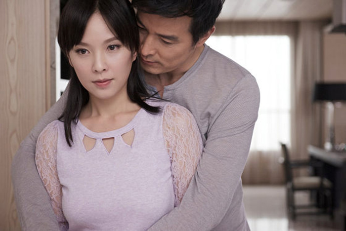 5 lời lừa đảo mà những chồng phản bội thường thốt ra miệng, chỉ phụ nữ dại mới tin