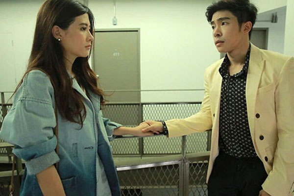 Ở nhà trông 2 con vất vả vẫn bị mẹ chồng nói 'sướng như tiên', nàng dâu liền tung chiêu cứng khiến bà lập tức phải xin lỗi