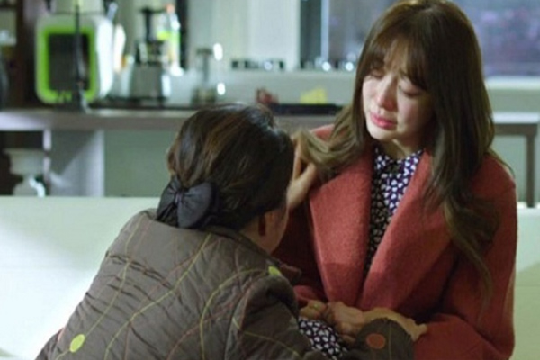 7 năm khinh rẻ chẳng quan tâm, mẹ chồng bỗng xách giỏ quà sang thăm, lời đề nghị tiếp theo khiến chúng tôi điêu đứng