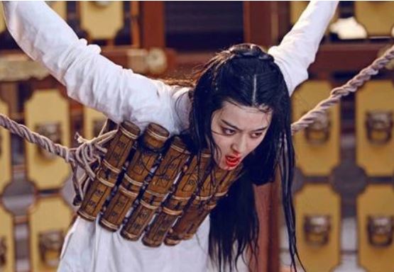 Nơi các thái giám, cung nữ coi như “quỷ môn quan”: Không chết thì cũng tàn phế cả đời