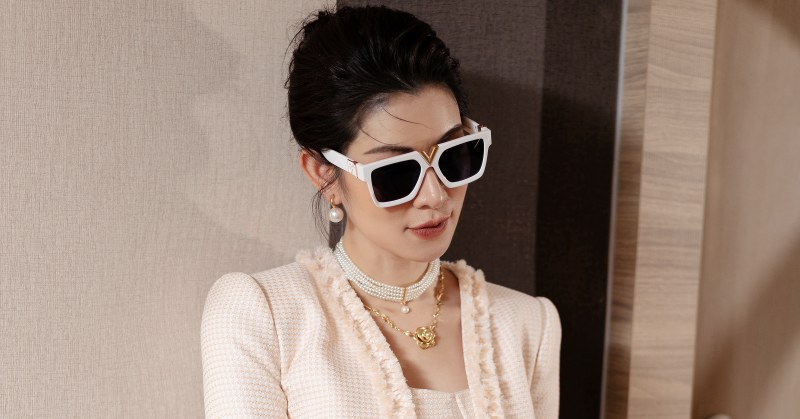 Cô Mơ lẳng lơ, chơi bời của "Thương ngày nắng về" bỗng 'lột xác' dịu dàng, thanh lịch trong bộ ảnh mới