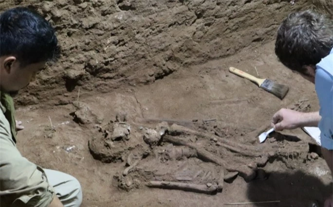 Hài cốt đảo lộn lịch sử ở Indonesia: Ca phẫu thuật sốc 31.000 năm trước - Ảnh 1.