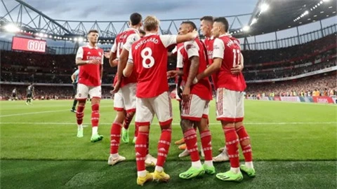 Trận đấu Arsenal vs PSV ở Europa League bị hoãn