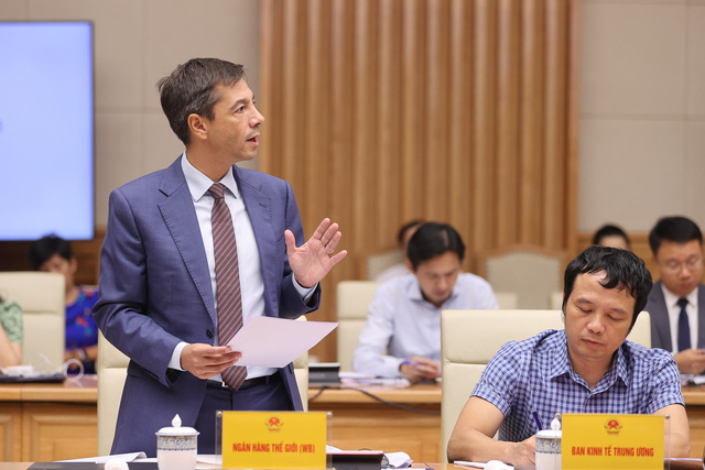 Việt Nam: Quốc gia châu Á duy nhất được IMF tăng dự báo tăng trưởng