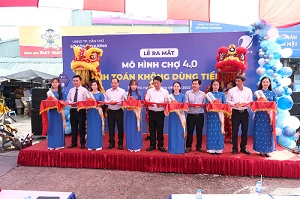 Cần Thơ: Khai trương mô hình chợ không thanh toán bằng tiền mặt